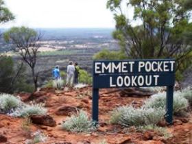 Idalia National Park Road - Darwin Holiday 0