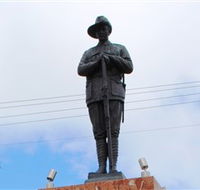 Charters Towers Memorial Cenotaph - Darwin Holiday
