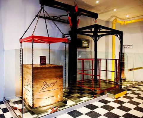 Pannys Phillip Island Chocolate Factory - Darwin Holiday 5