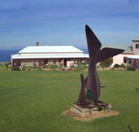 Robert Ulmann Studio - Darwin Holiday