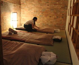 Sakura Lounge - Darwin Holiday 0