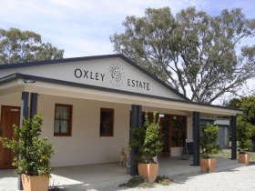 Ciavarella Oxley Estate Winery - Darwin Holiday 0