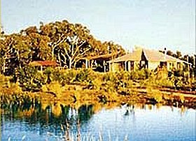  Darwin Holiday