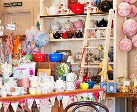 The Berry Tea Shop - Darwin Holiday 0