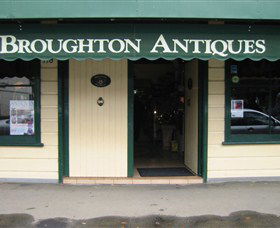 Broughton Antiques - Darwin Holiday 0