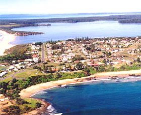 Oceans Mirror Gifts - Darwin Holiday 0