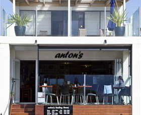 Antons - Darwin Holiday 0