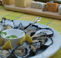Oyster Shed on Wray Street - Darwin Holiday