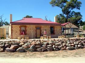 Uleybury SA Darwin Holiday