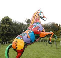 Prancing Horse Estate - Darwin Holiday