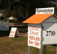 Rowanston on the Track Winery  Bed and Breakfast - Darwin Holiday