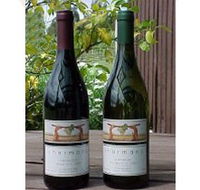 North Esk River Vineyard - Darwin Holiday