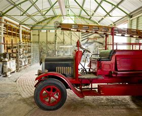 Calliope River Historical Village And Markets - Darwin Holiday 0