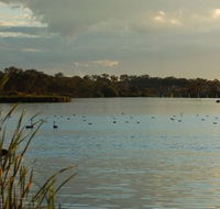 Lake Inverell Reserve - Darwin Holiday