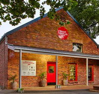 Bright Chocolate - Darwin Holiday