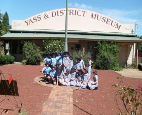 Yass And District Museum - Darwin Holiday 0