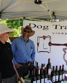 Dog Trap Vineyard - Darwin Holiday 0