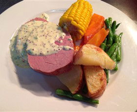 Phillip Island RSL - Darwin Holiday 2