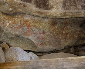 Mount Yarrowyck Nature Reserve - Darwin Holiday 0