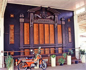 Toowoomba Railway Station, Memorial Honour Board - Darwin Holiday 0