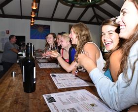One Day Hunter Valley Day Tours And East Coast Adventures - Zepher Tours - Darwin Holiday 2
