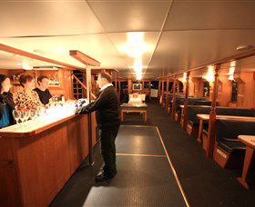 Cruise Sydney Harbour 