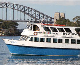 Cruise Sydney Harbour 