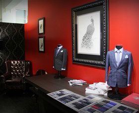 Montagio Custom Tailoring - Darwin Holiday 2