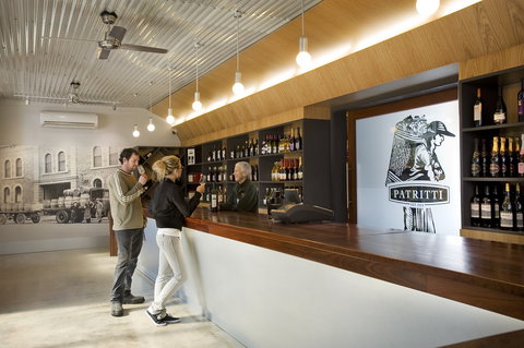 Patritti - Darwin Holiday 0