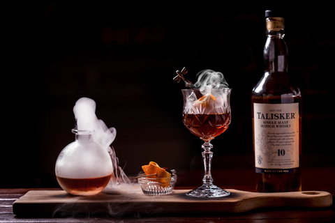 Eau De Vie - Darwin Holiday 0