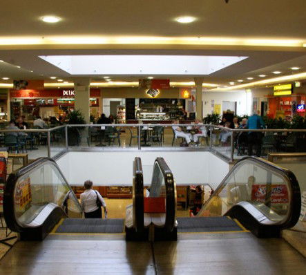 Castle Mall Shopping Centre - Darwin Holiday 2