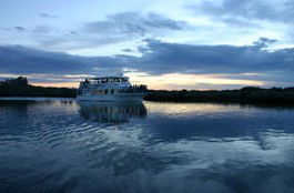 Tamboi Queen Cruises - Darwin Holiday 1
