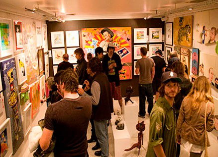 Retrospect Galleries - Darwin Holiday 0