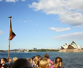 Tribal Warrior Harbour Cruises - Darwin Holiday 4