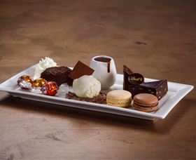 Lindt Chocolate CafÃ© Cockle Bay - Darwin Holiday 0