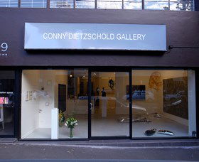 Conny Dietzschold Gallery - Darwin Holiday 0