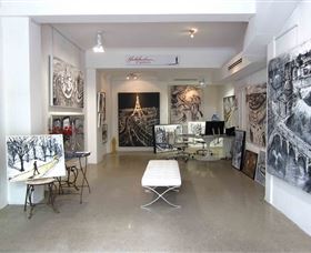 Mark Hanham Gallery - Darwin Holiday 0