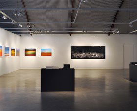 Stills Gallery - Darwin Holiday 0