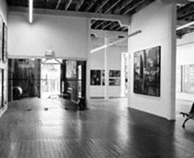 The Hughes Gallery - Darwin Holiday 0