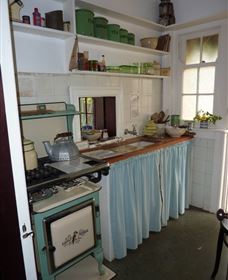 Nutcote - May Gibbs' Home - House Museum - Darwin Holiday 3