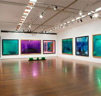 Roslyn Oxley9 Gallery - Darwin Holiday