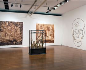 Roslyn Oxley9 Gallery - Darwin Holiday 1