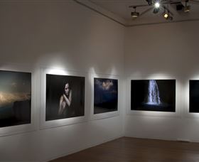 Roslyn Oxley9 Gallery - Darwin Holiday 2