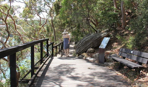 Bradleys Head To Chowder Bay Walk - Darwin Holiday 1