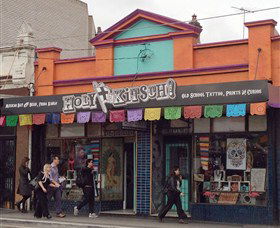 Holy Kitsch! Newtown - Darwin Holiday 0