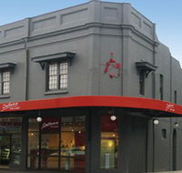 Defiance Gallery - Darwin Holiday