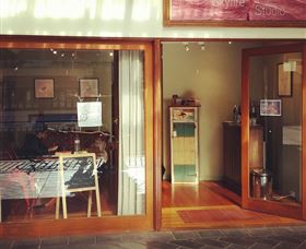 Skyfire Studio Art Gallery Tour - Darwin Holiday 6