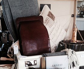 East Coast Lounge - Darwin Holiday 6