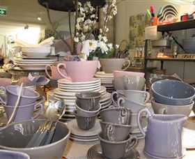 Burnt Orange - Darwin Holiday 0