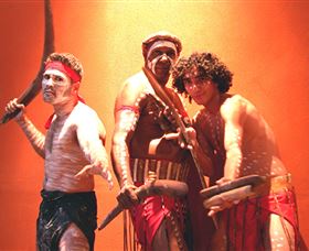 Walangari Karntawarra And Diramu Aboriginal Dance And Didgeridoo - Darwin Holiday 1